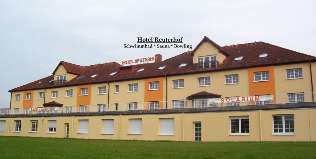 Hotel Reuterhof Reuterstadt Stavenhagen Esterno foto